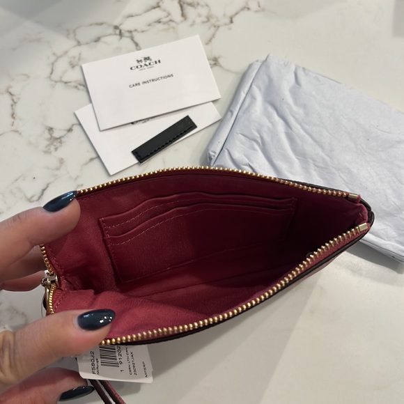 Coach Leather Corner Zip Wristlet Clutch - Picture 4 of 5